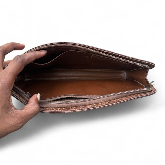 Vintage Ostrich Leather Clutch - Picture 7 of 10